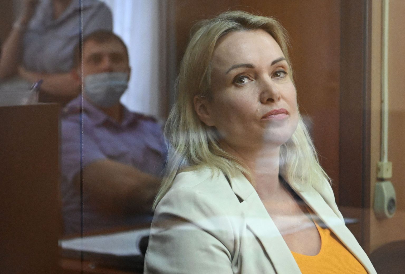Marina Ovsjannikova 11. augustil kohtus.