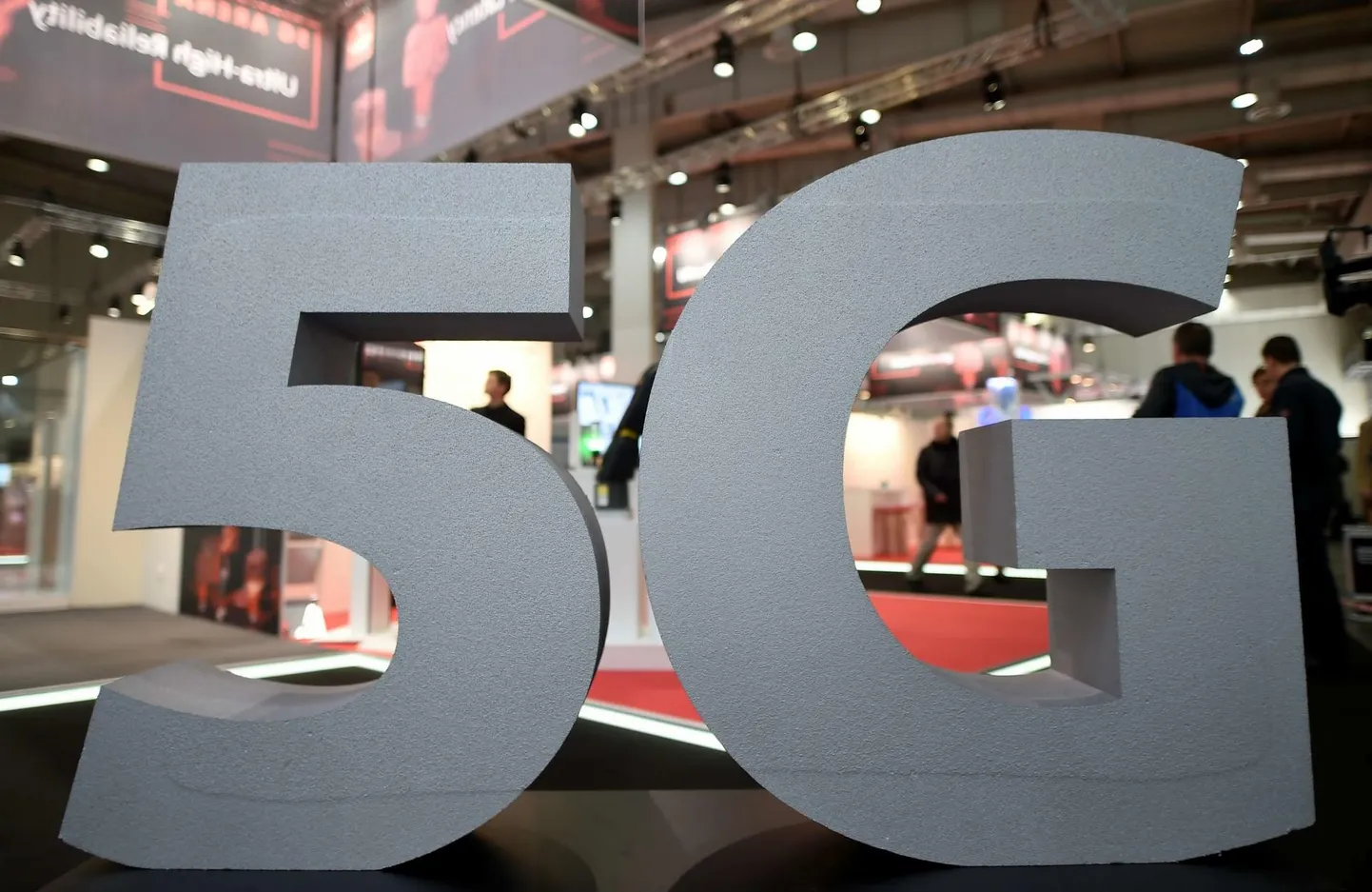 5G logo.