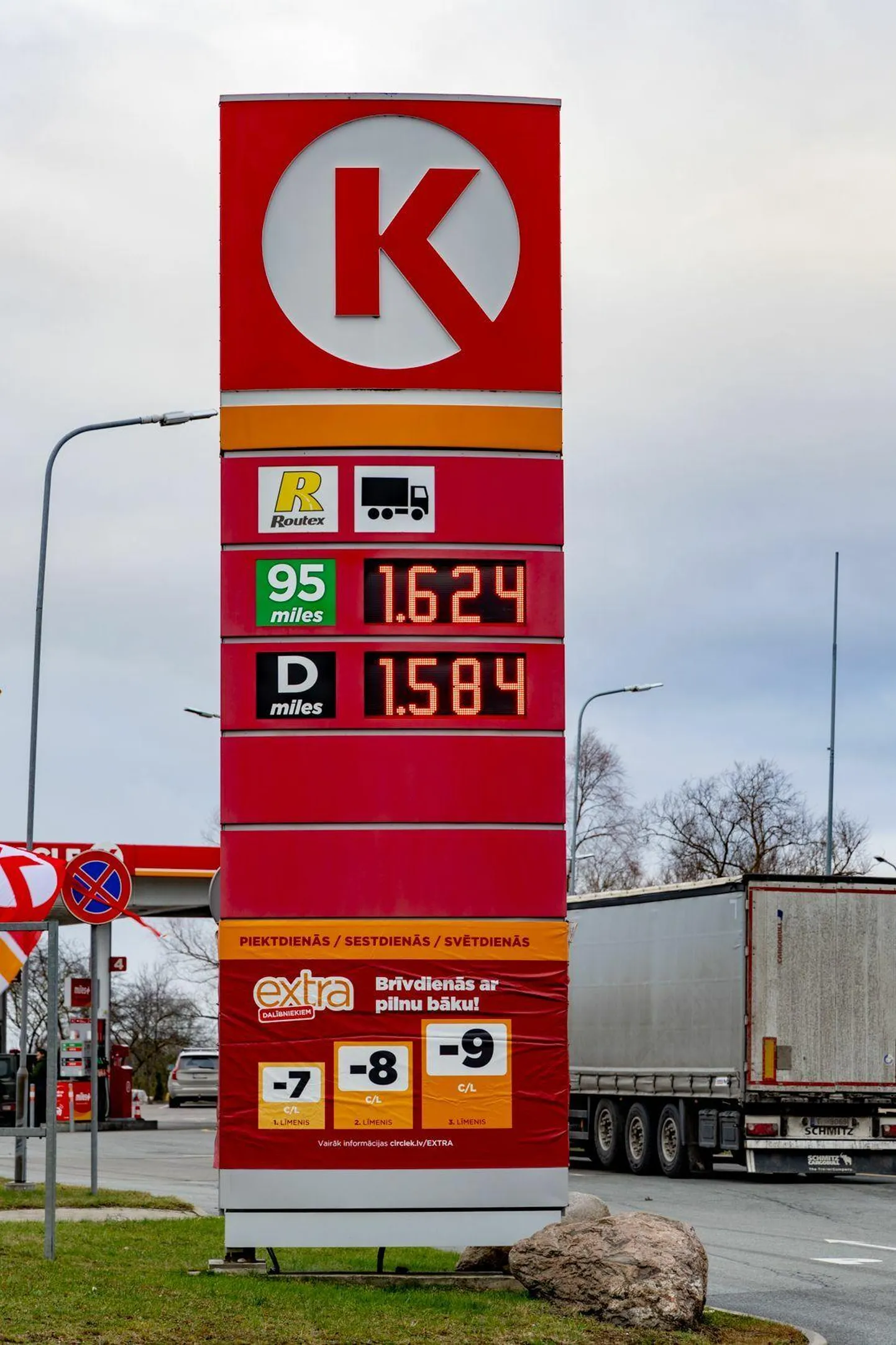 Kütuse hind Salacgrīva Circle K tanklas teisipäeva pärastlõunal.