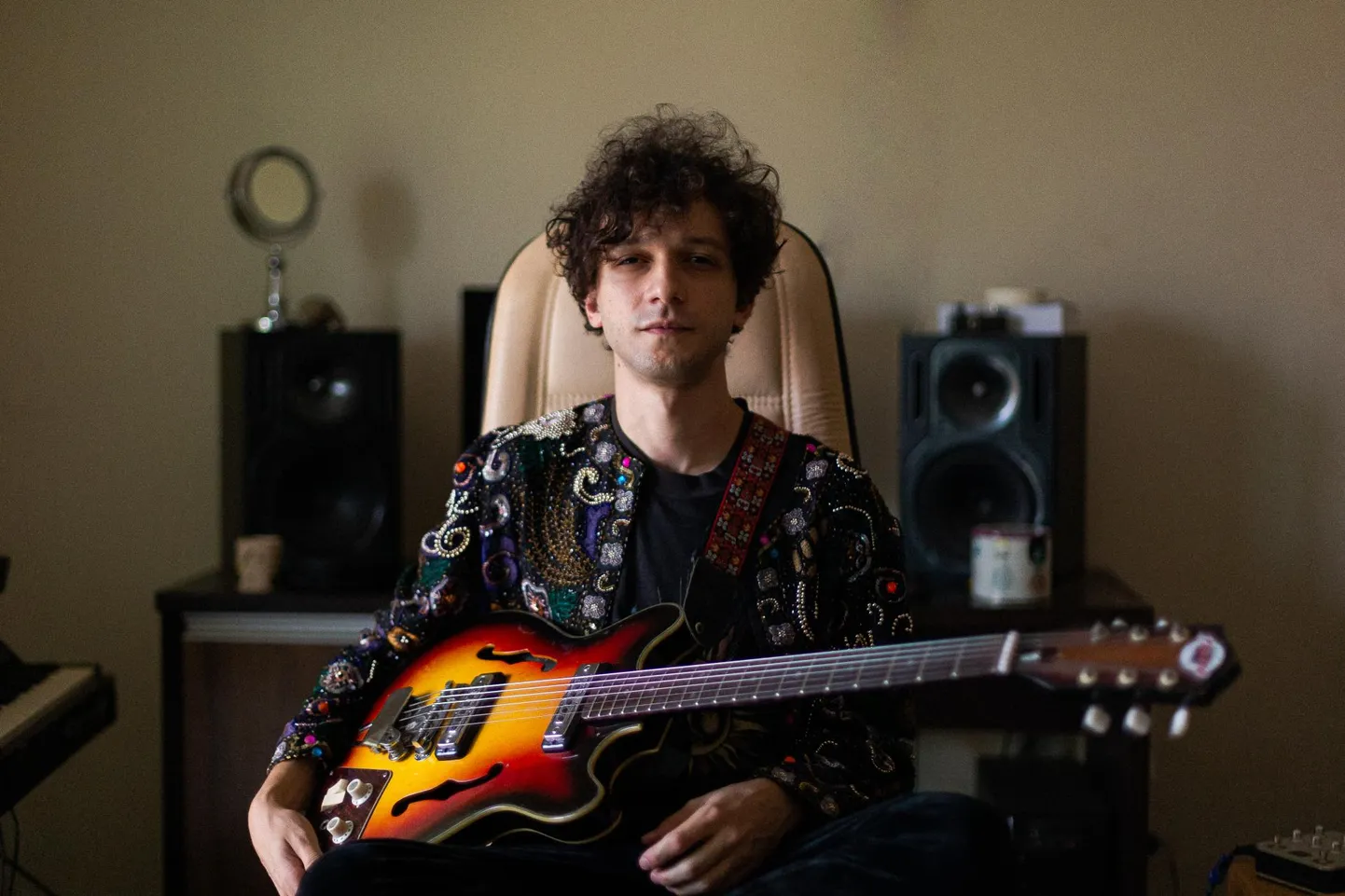 Pedro Martins esitleb Viljandis värsket albumit "VOX”, mis koosneb roki ja popi sugemetega ning jazzfusion&#39;ist läbi imbunud paladest.