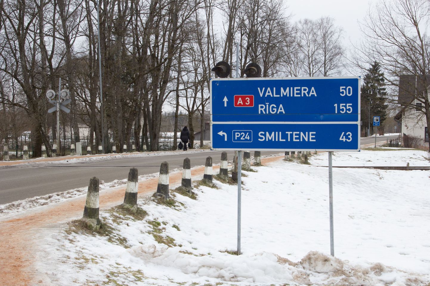 Kui Valga haiglas polnud veel eilse seisuga kinnitust saanud ükski gripijuhtum, siis vaid poolesaja kilomeetri kaugusel Valmieras on haigestunuid niivõrd palju, et voodikohtadega on kitsas.