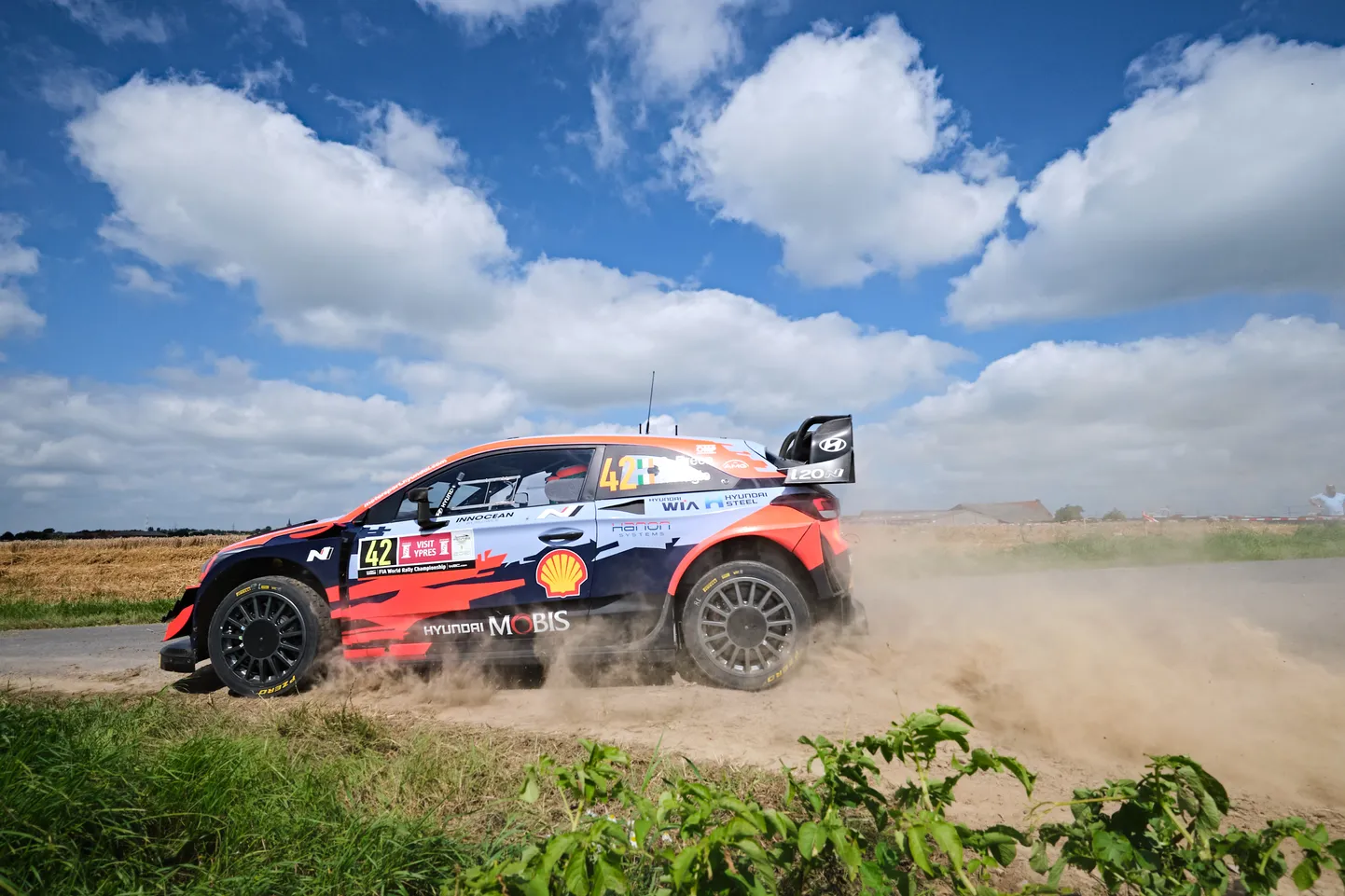 Hyundai meeskond osaleb Horvaatia rallil Craig Breen auks.