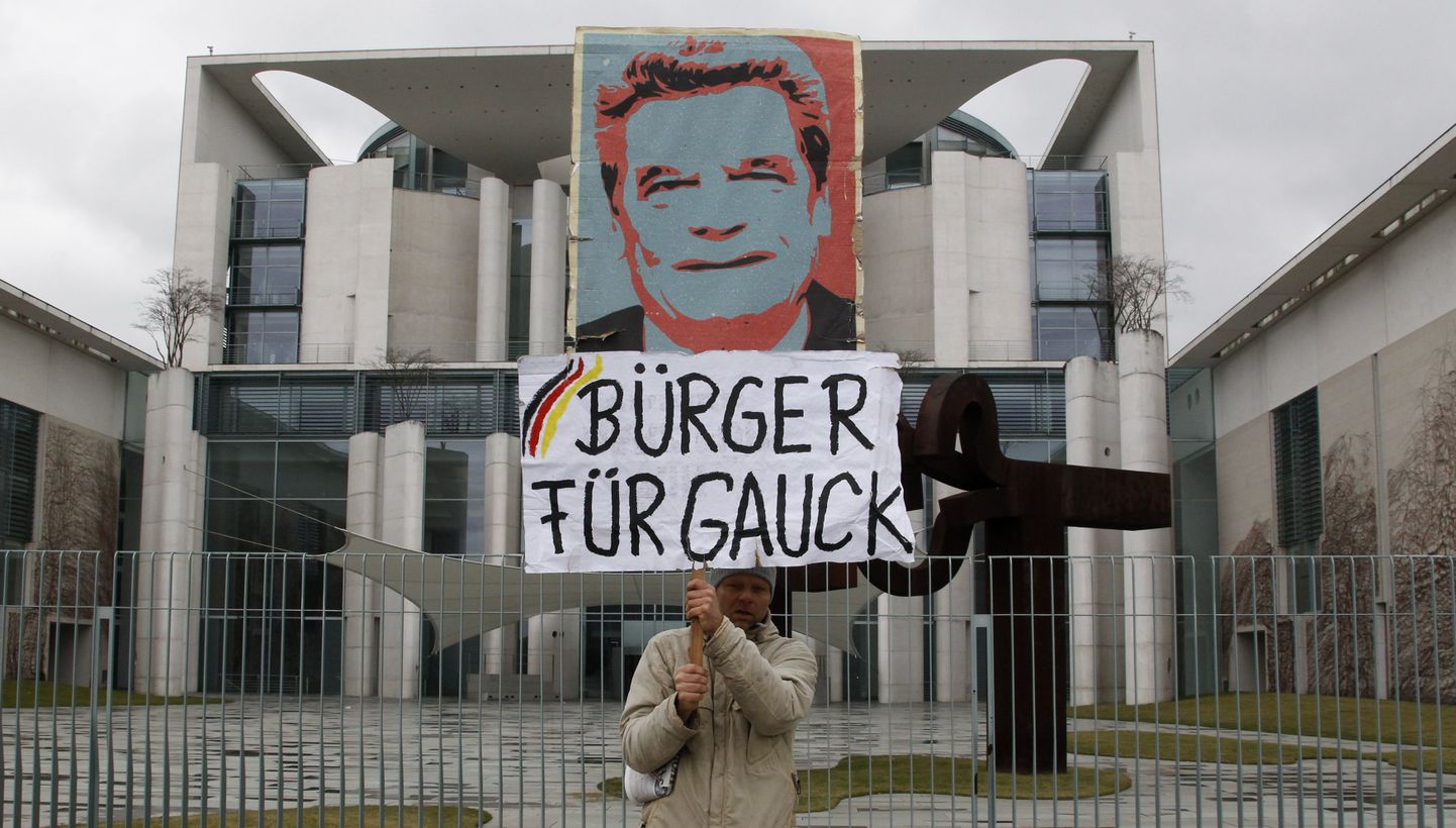 Joachim Gaucki kui võimalikku uut Saksa presidenti toetav plakat täna Berliinis.