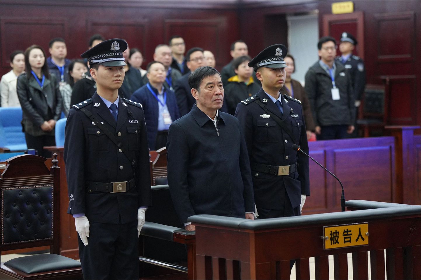Chen Xuyuan kohtupingis.