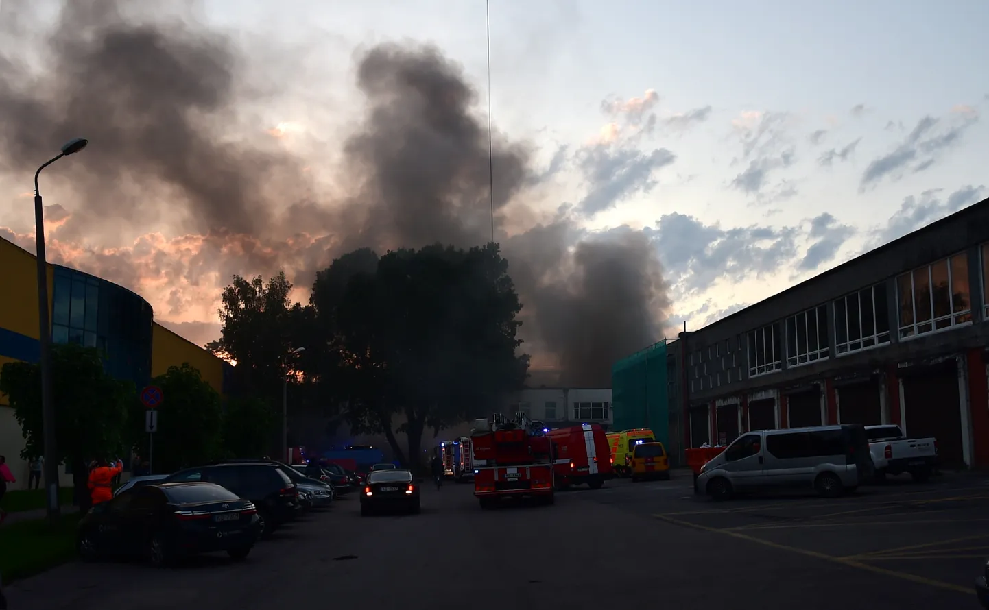 Пожар в мясоперерабатывающем цеху Lido