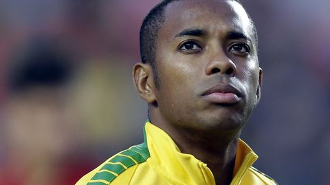 Futbola zvaigzne Robinju pirmajā intervijā no cietuma stāsta par dzīvi aiz restēm