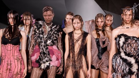 ФОТО ⟩ Пять взглядов на моду: международный десант дизайнеров в Риге