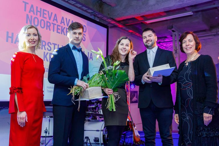 Aasta noortekeskuseks valiti kaks nominenti: Taheva Avatud Noortekeskus ja Haabersti Vaba Aja Keskus.