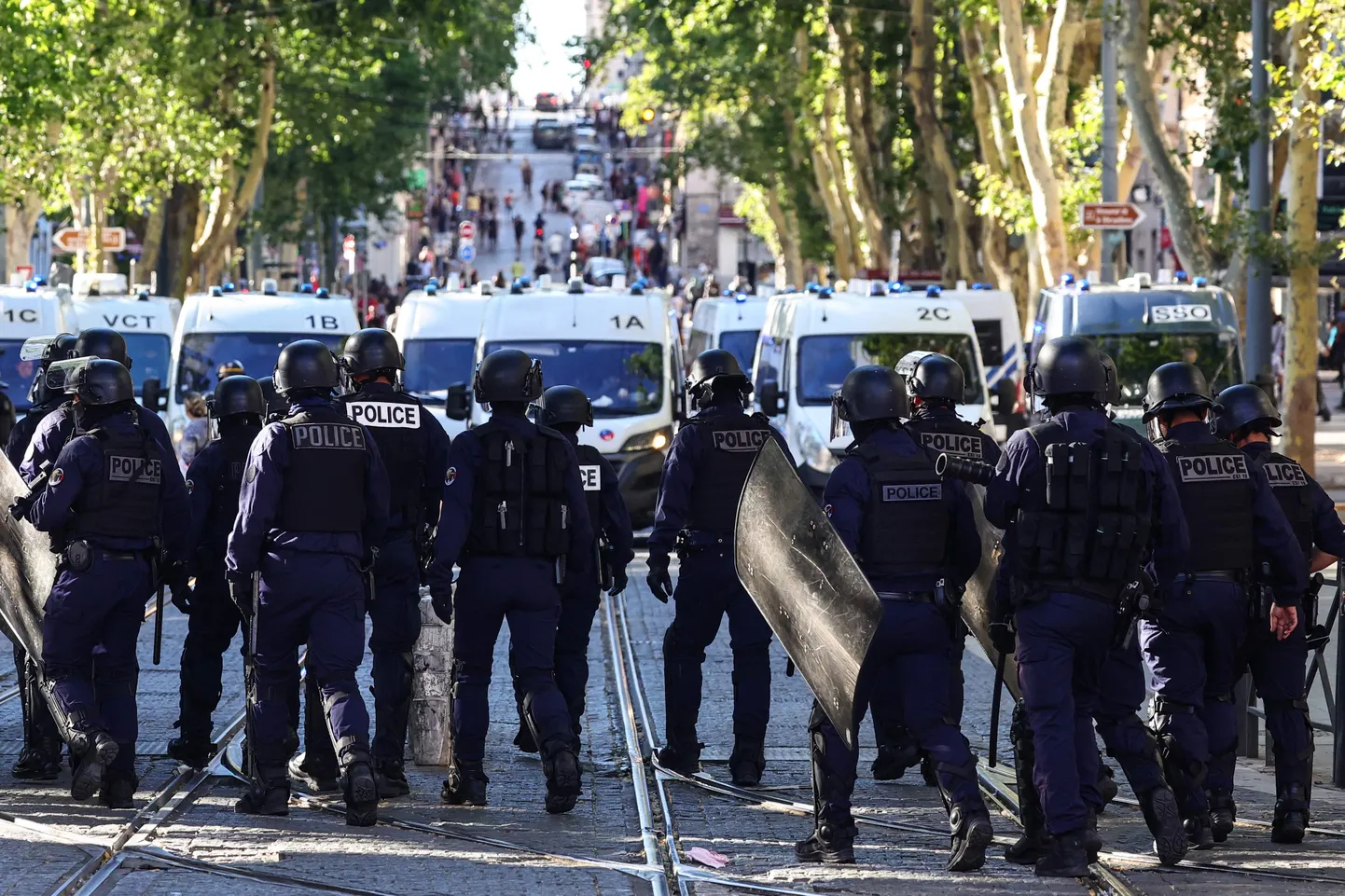 Politsei blokeerib Marseilles tänavat juunikuiste rahutuste ajal