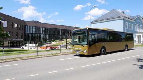 Maakoolide tundide alguse määrab bussigraafik