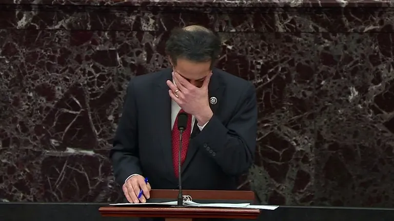Jamie Raskin oma kogemust jagamas.