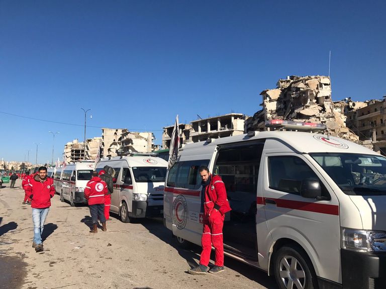 Punase Risti ja Punase Poolkuu parameedikud Aleppos