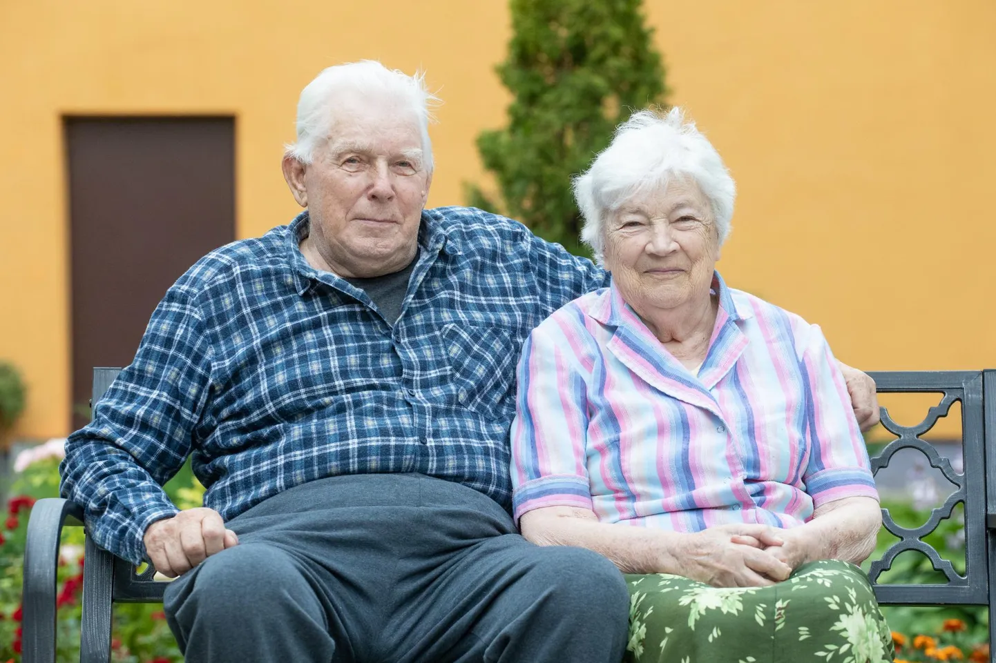 Imastu hooldekodu esimesed kliendid Ülo-Sulev ja Silvia Loos.