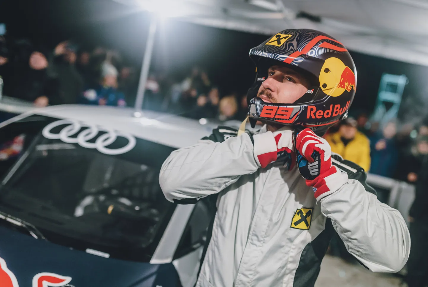 Marcel Hirscher on pannud end proovile erinevatel aladel. Foto pärineb 2020. aastast, kui ta osales Audi RX S1 autoga jäärajavõistlusel.