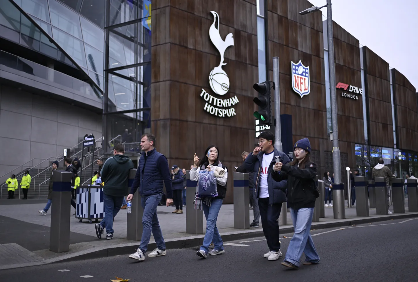 Väidetavalt käitusid Tottenham Hotspuri fännid homofoobselt.