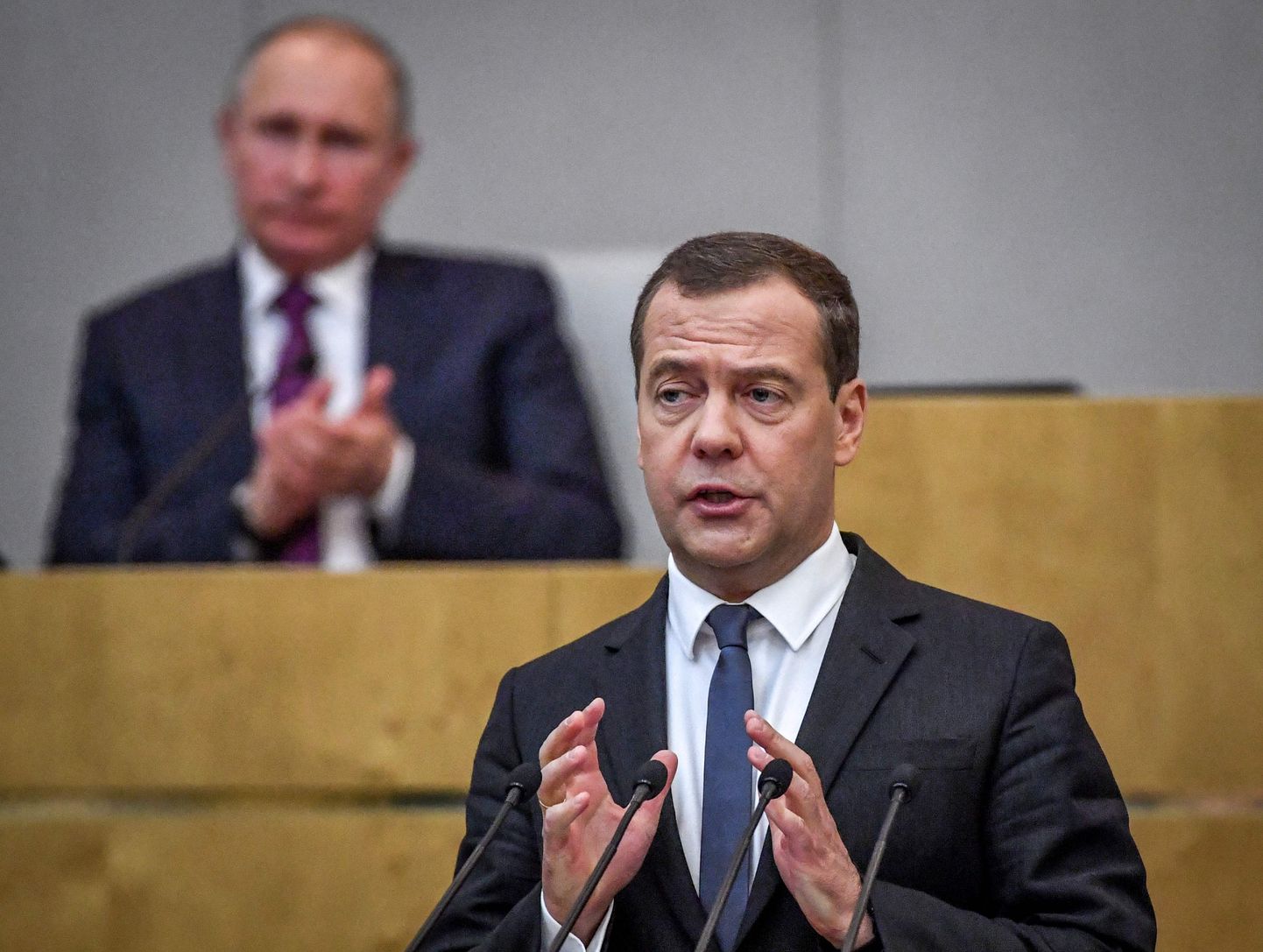 Dmitri Medvedev ja Vladimir Putin Vene parlamendis.