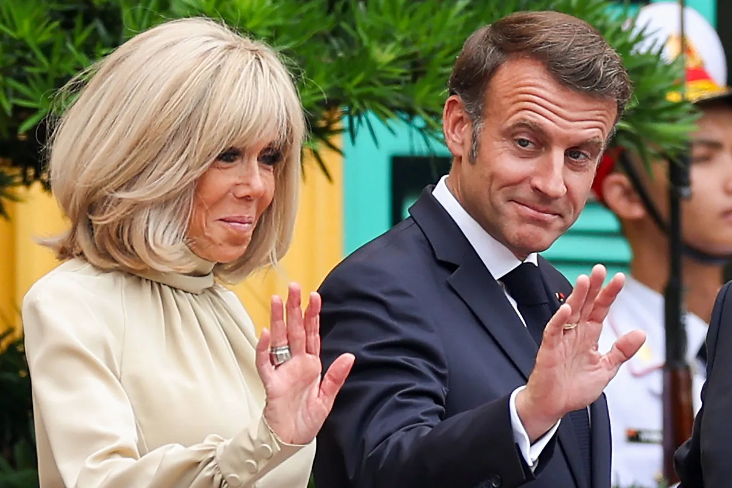 Prantsusmaa president Emmanuel Macron on koos abikaasa Brigitte Macroniga visiidil Vietnamis, 26. mail 2025. a.