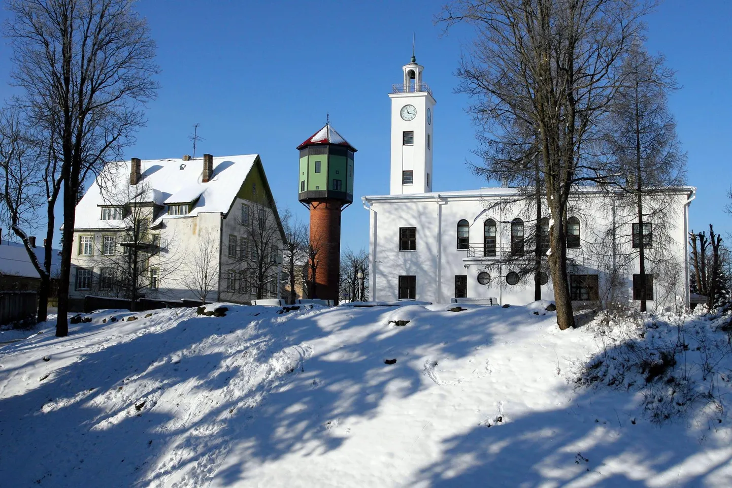 Ettepanekuid, kes võiksid saada Viljandi linna aastapreemia, laekus üle saja.