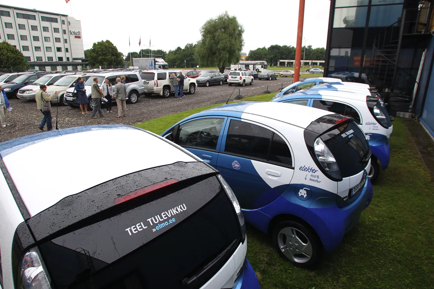 Elektriautod.