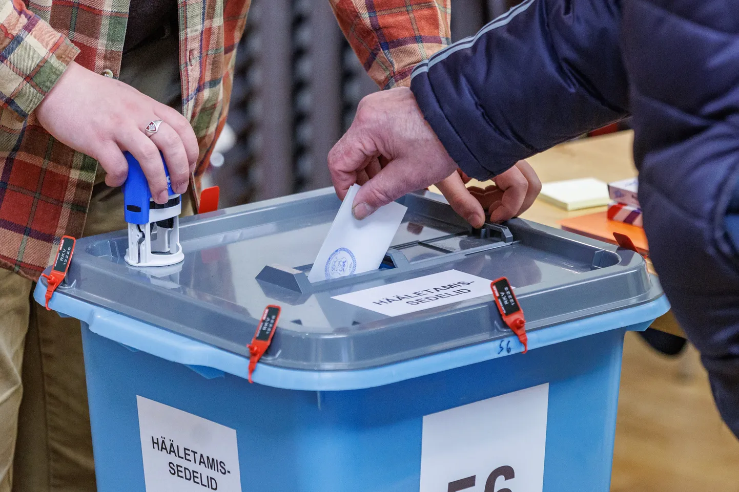 05.03.2023, Hääletamine Nõmme kultuurikeskuse valimisjaoskonnas.