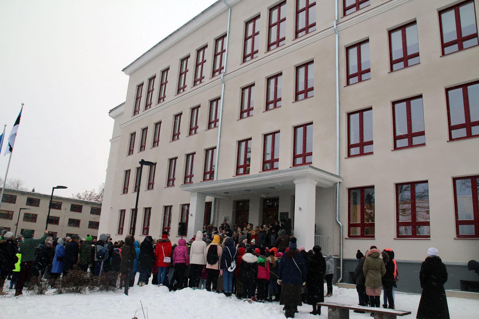 Võrus avati 2019. aasta jaanuaris ümberehitatud Kesklinna kool.