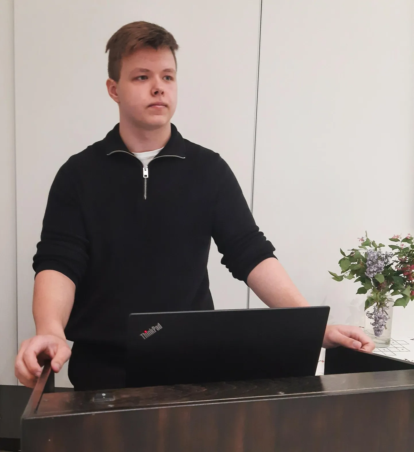 Esimese preemia laureaat, Tõstamaa keskkooli õpilane Rasmus Ojala.