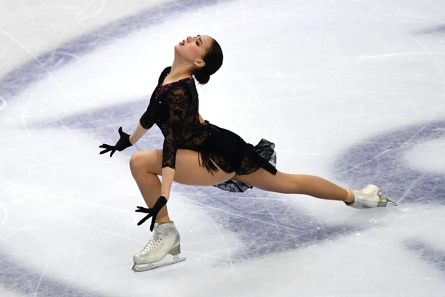 Алина Загитова