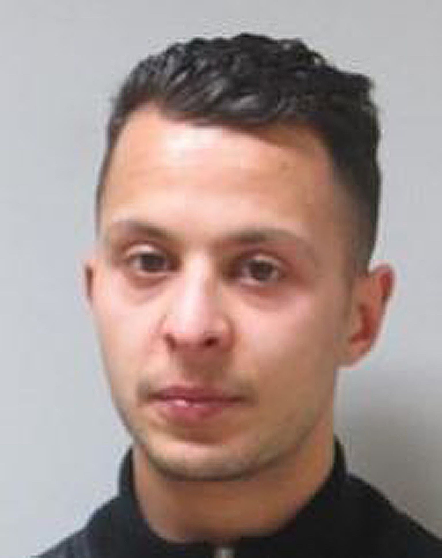 Салах Абдеслам, главный подозреваемый в совершении атак в Париже.