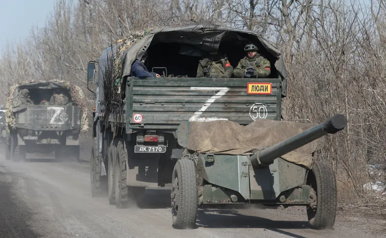 Vene-toetatud «separatistlikud» võitlejad Donetskis Volnovahhas. 