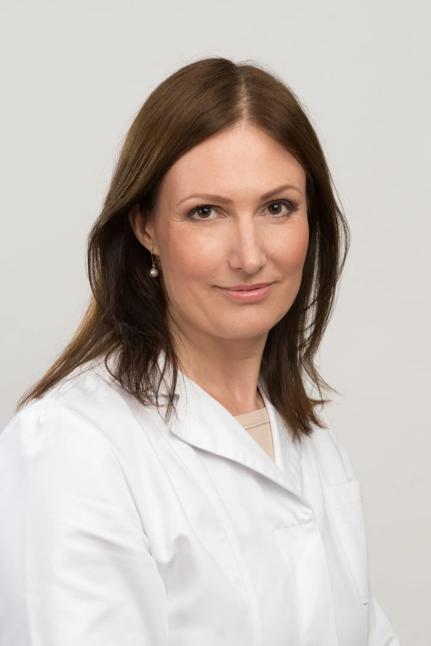 Profesore Alinta Hegmane