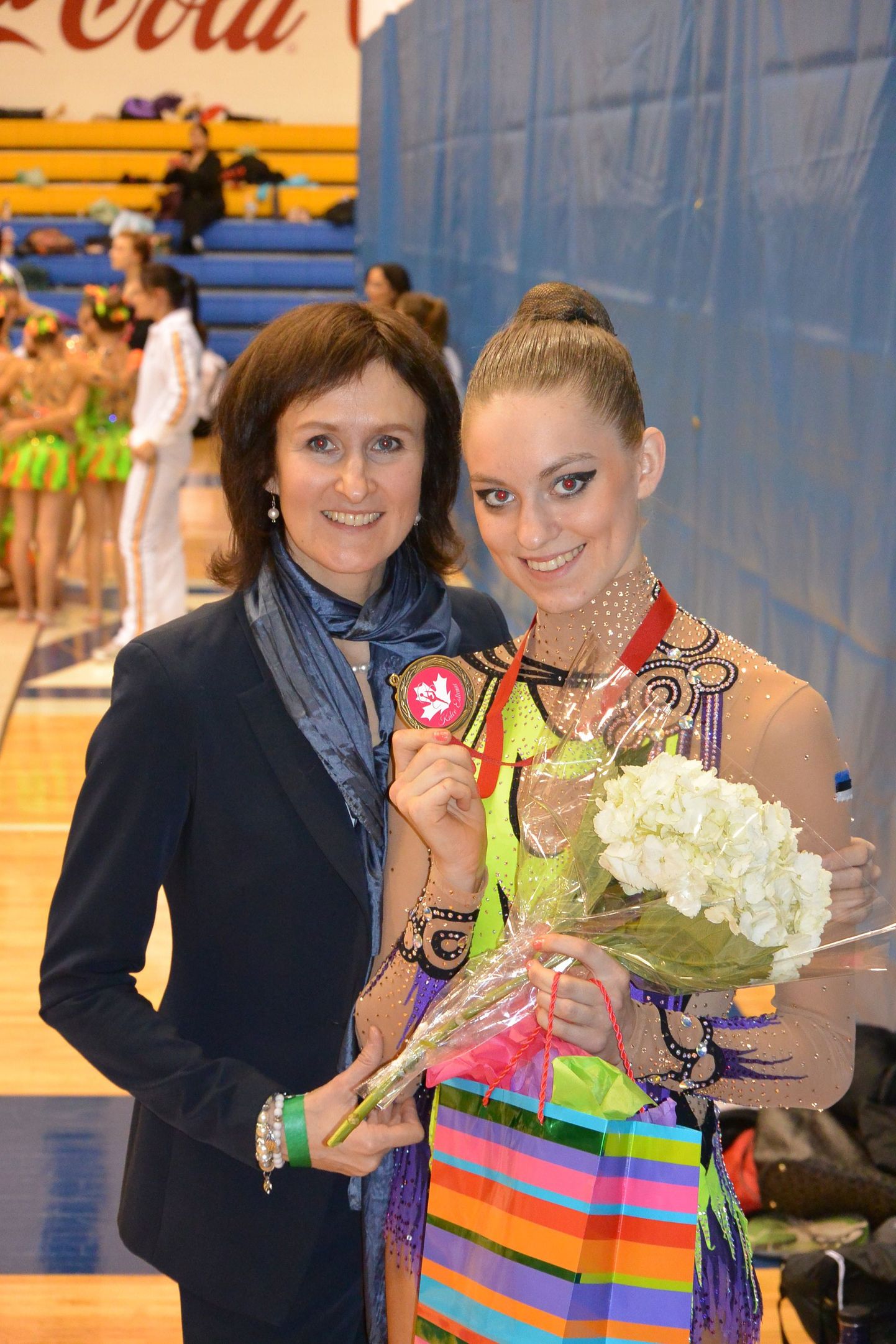 Carmel Kallemaa koos treenerist ema  Janika Mölderiga