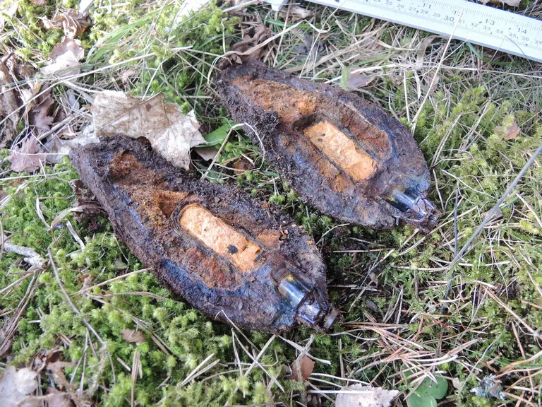 Lennukipommi SD 50 läbilõige