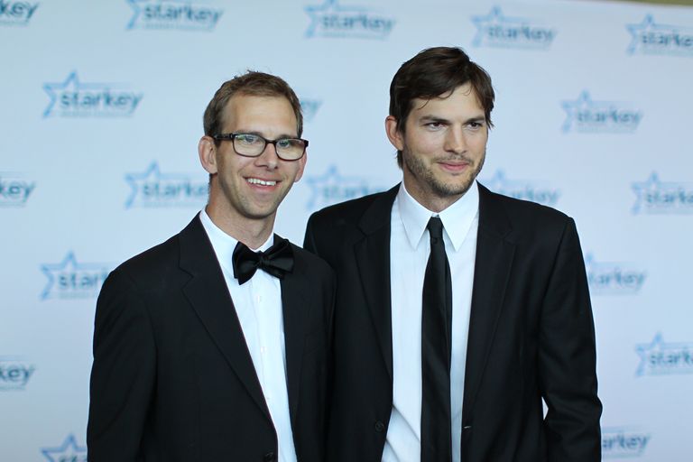 Michael Kutcher ja Ashton Kutcher