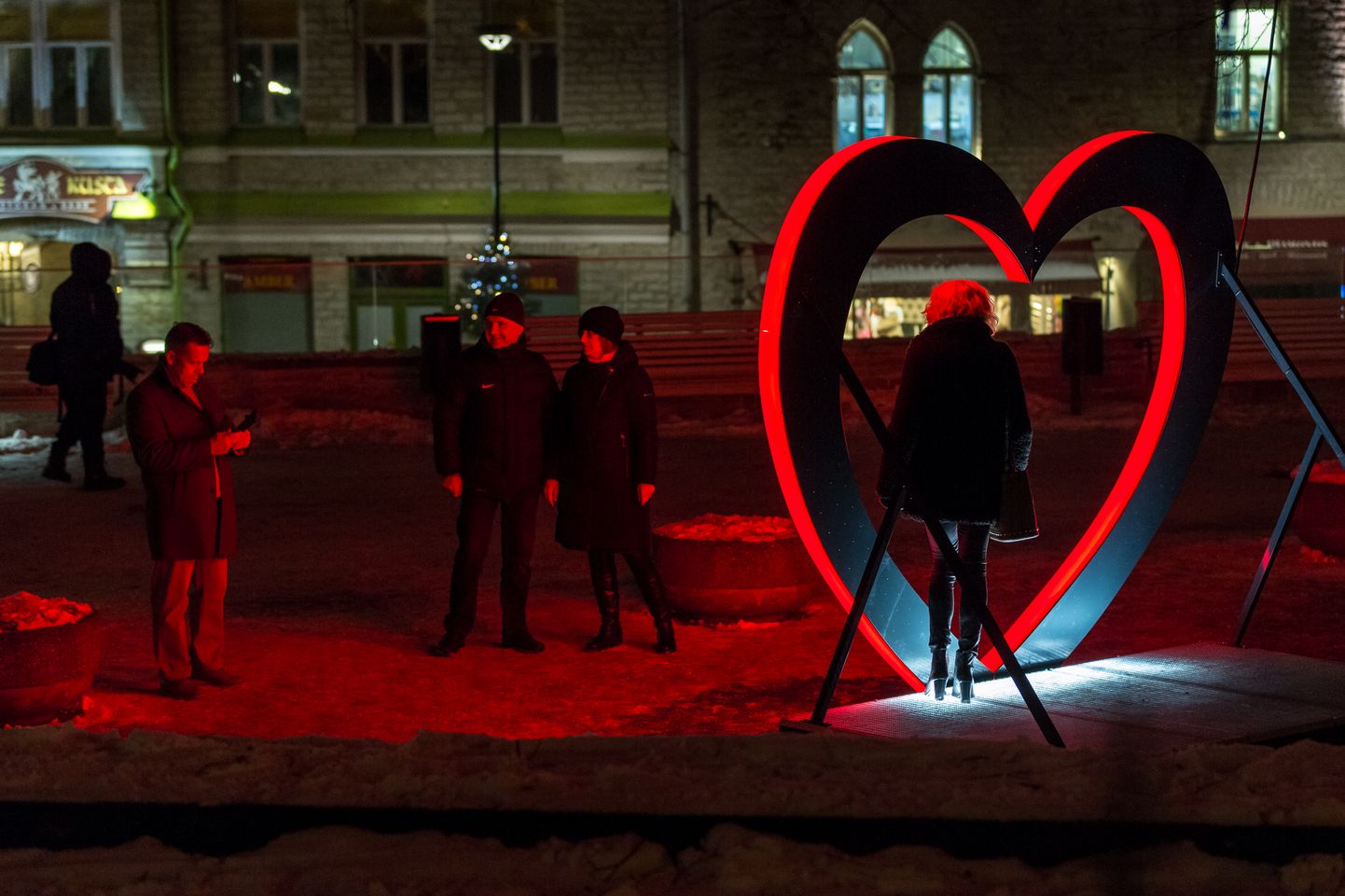 Инсталляция в виде сердца в Таллинне. Иллюстративное фото.