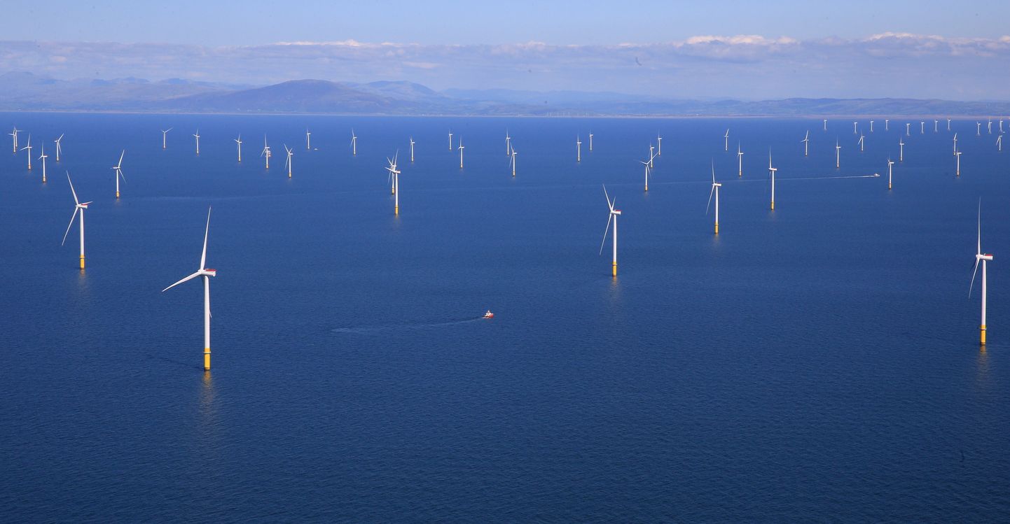 Taani taastuvenergia firma Orstedi juhitav Walney Extensioni avamere tuulepark Blackpooli ranniku lähedal.