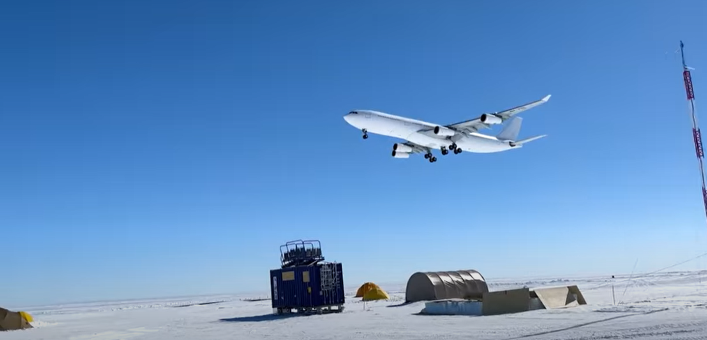 Airbus A340 lendas esimest korda Antarktikasse