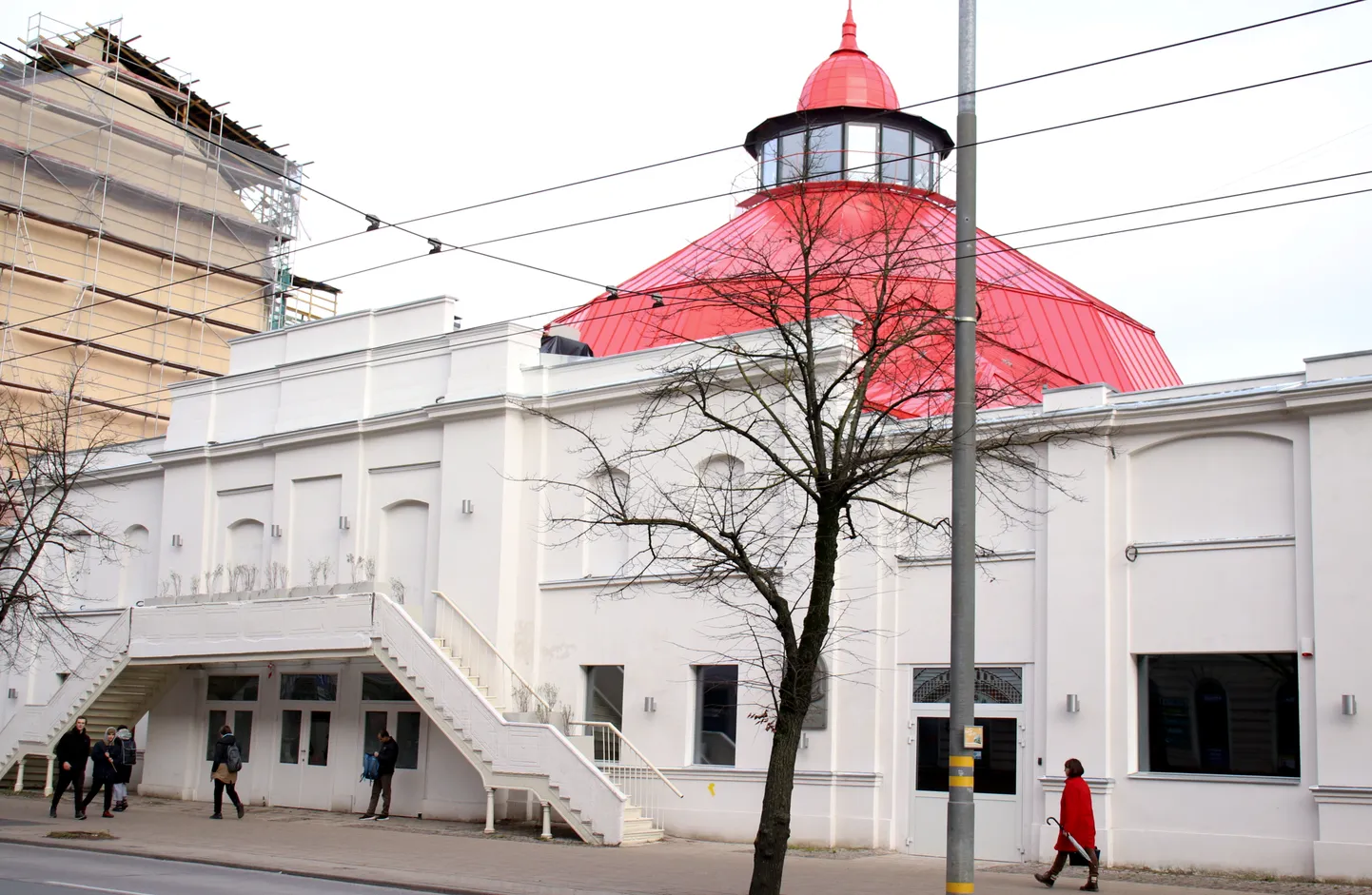 Rīgas cirka ēka.