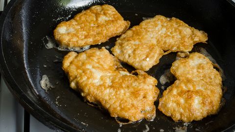 Tautas metodes, kā izglābt pārsālītas karbonādes