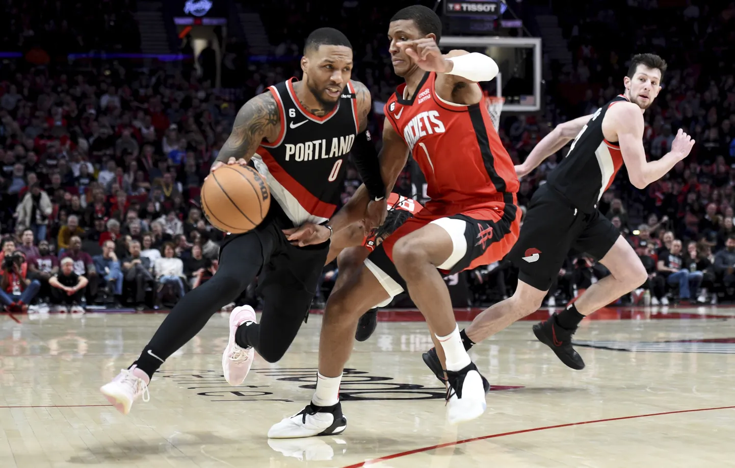 NBA zvaigzne Demjens Lilards