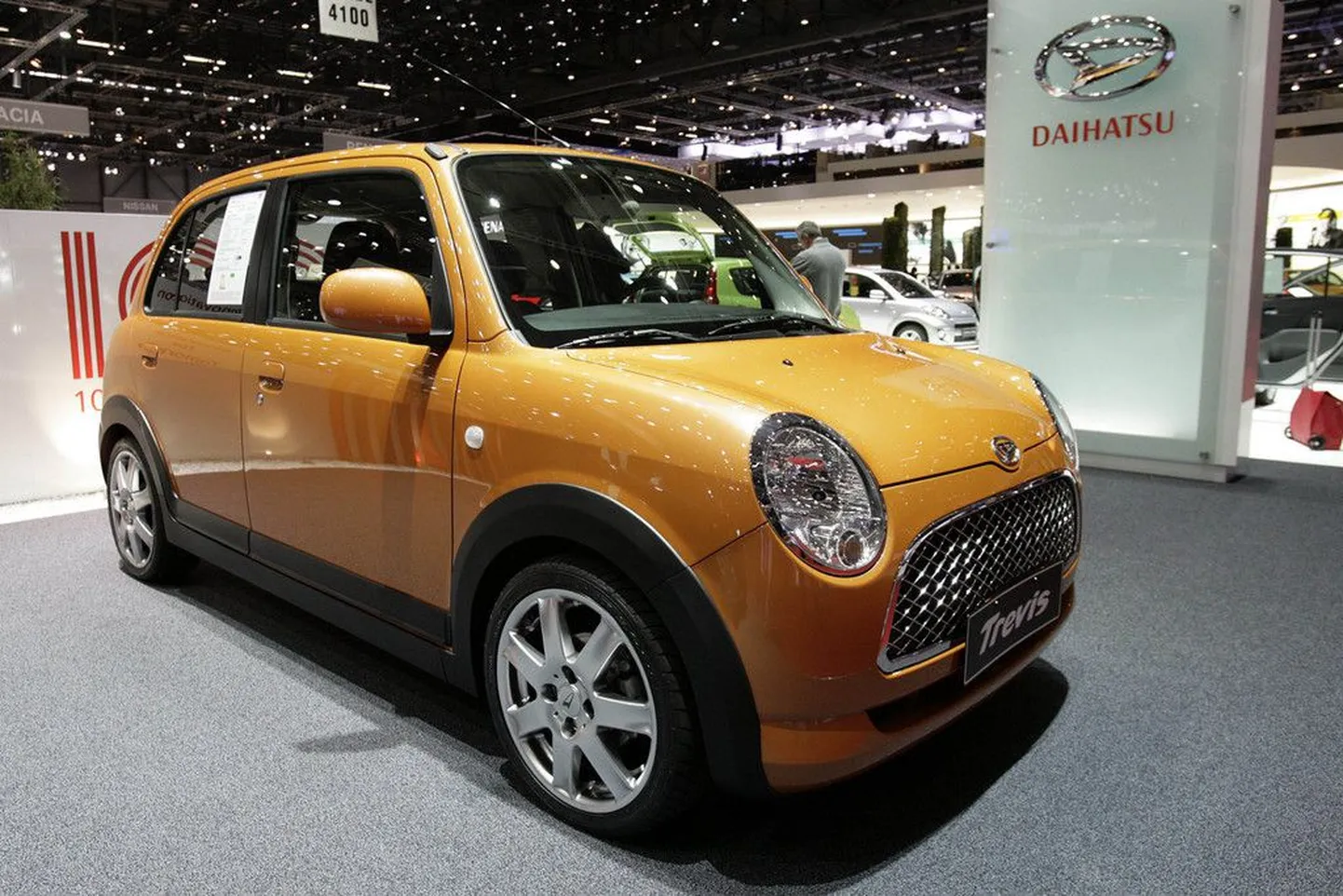 Daihatsu Trevis.