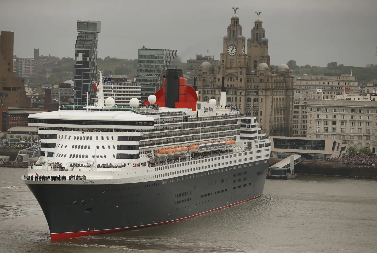 Queen Mary 2