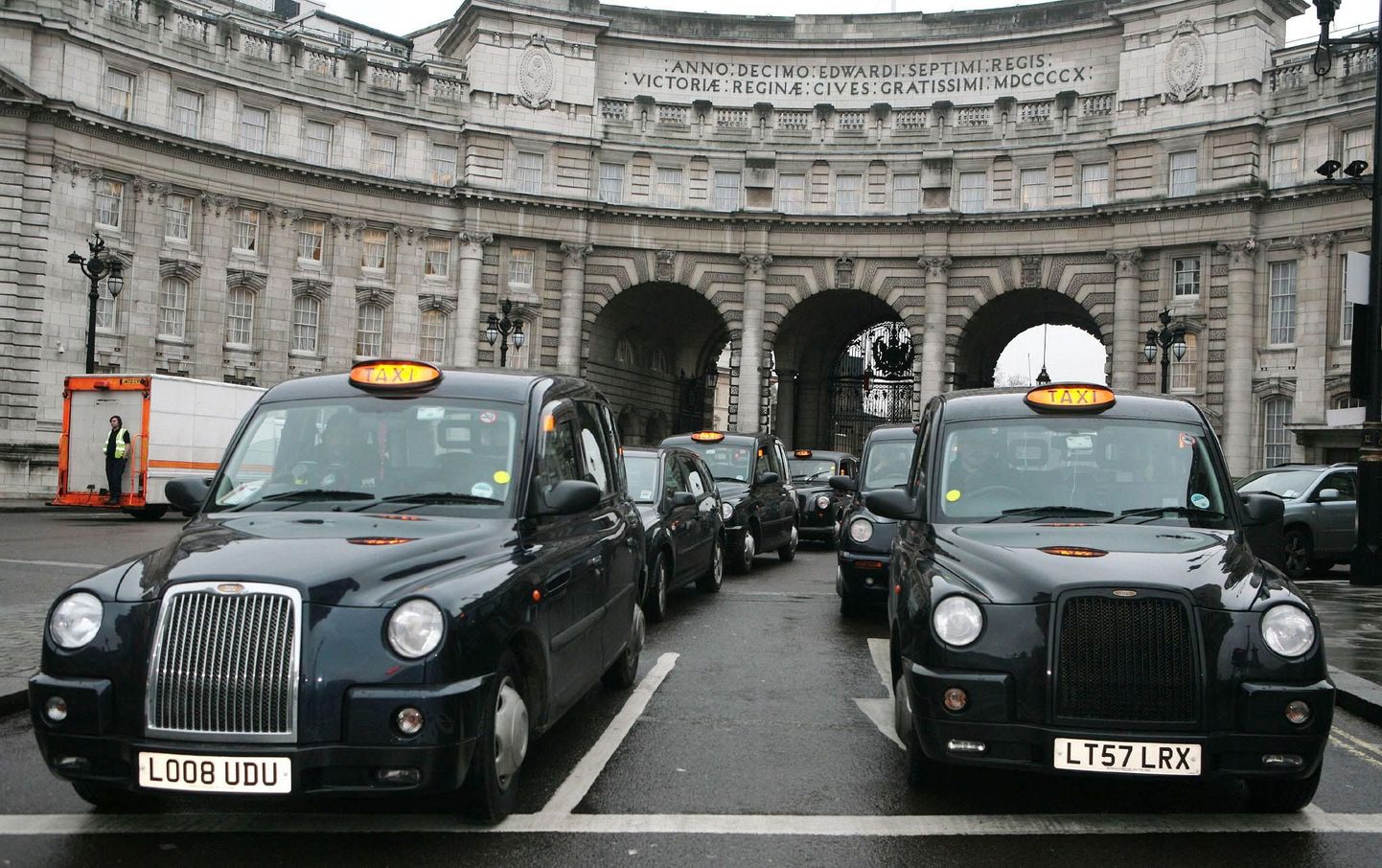 Ehkki kõrgest hinnaklassist, on Londoni taksoteenus siiski maailma parim.