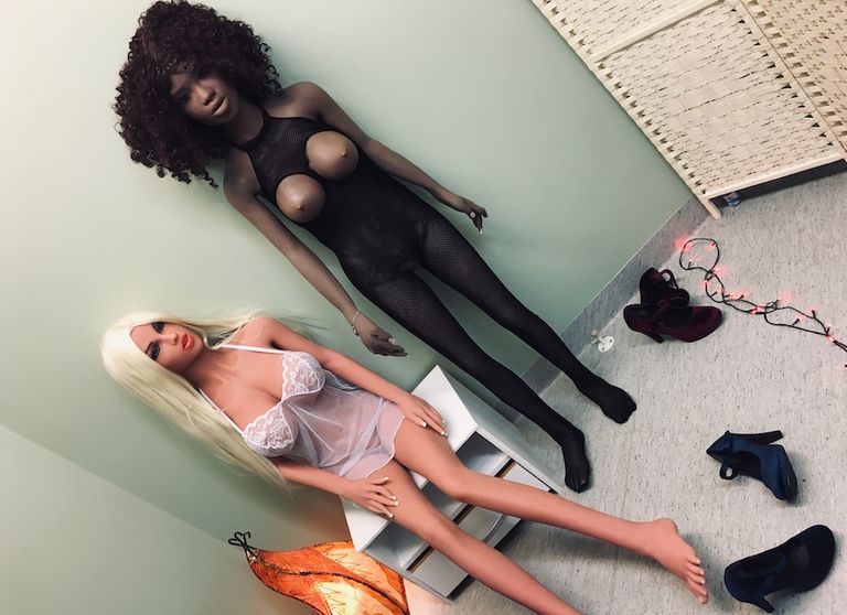 Секс-куклы Monique Dolls.