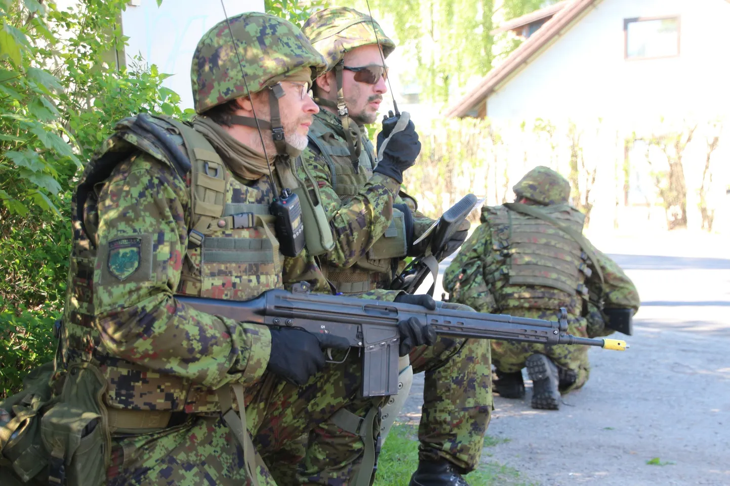 Kaitseliitlased õppusel.