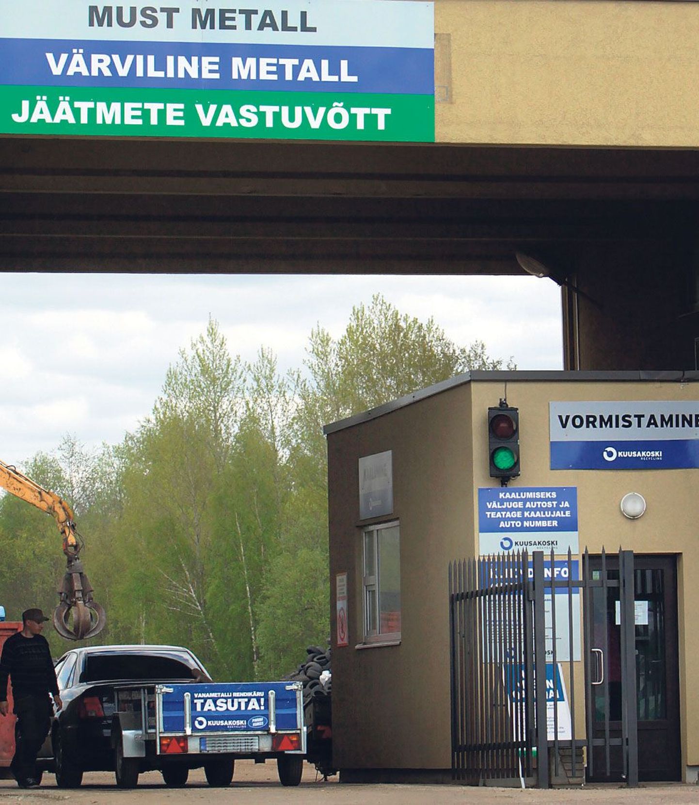 Kuusakoski Pärnu teeninduskeskusesse metalli viinud mees sai halva kohtlemise osaliseks. Foto on illsutreeriv.