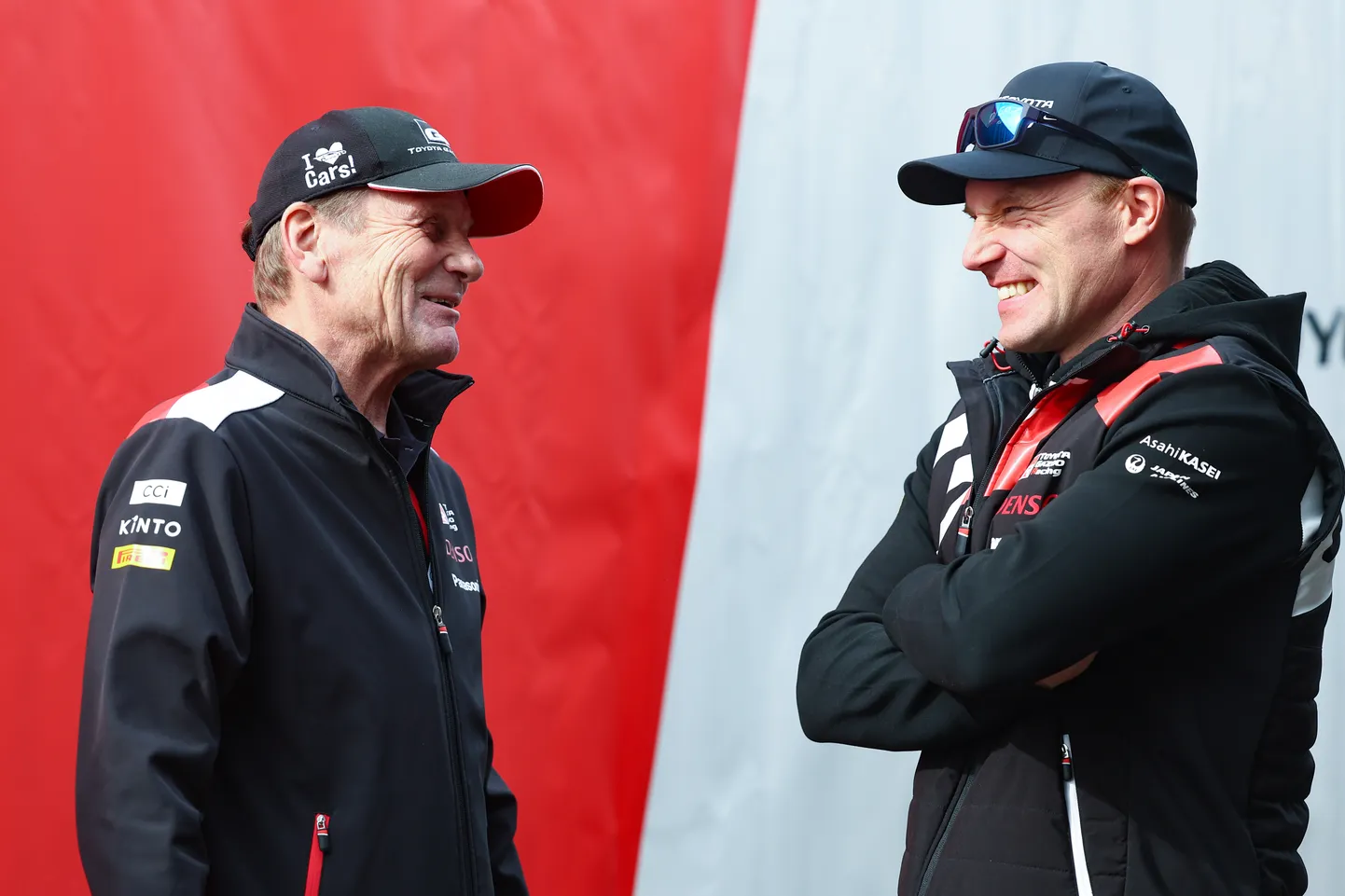 Juha Kankkunen (vasakul) ja Jari-Matti Latvala.