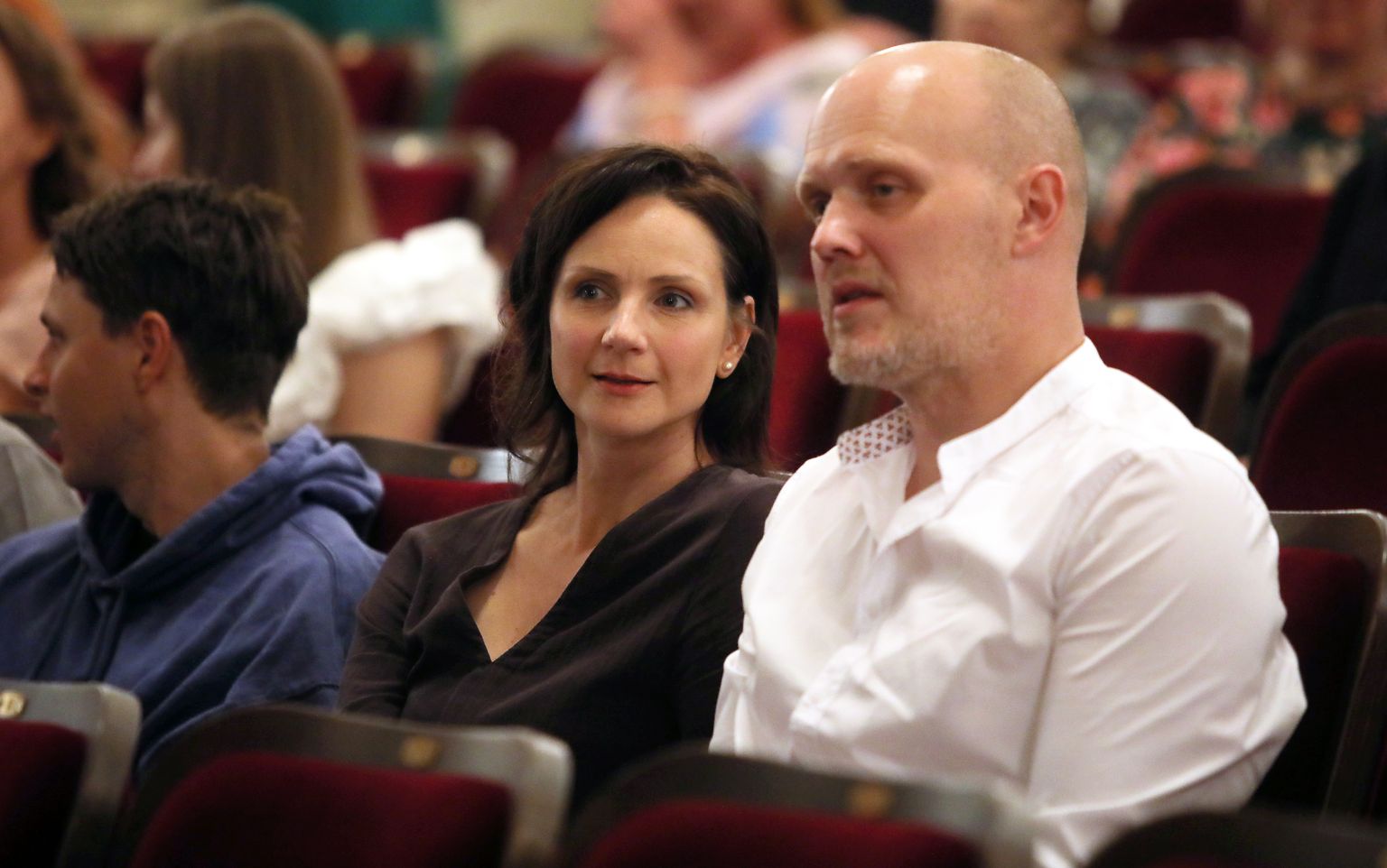 Aktieri Inga Misāne-Grasberga un Gundars Grasbergs piedalās Latvijas Nacionālā teātra sezonas atklāšanas pasākumā.
