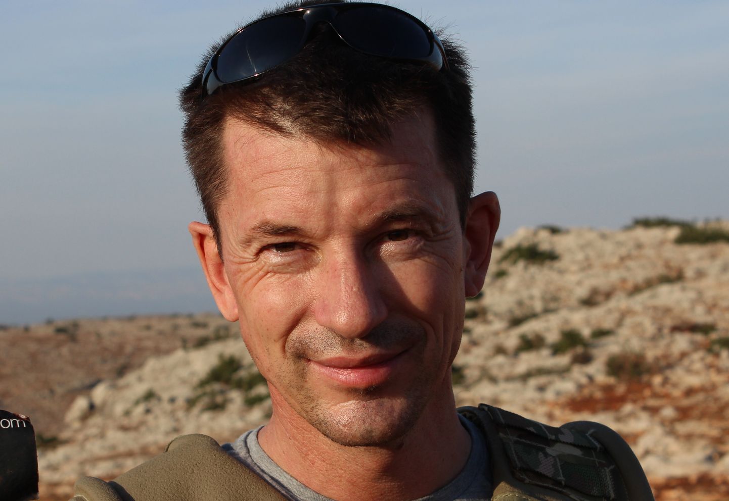 2012. aasta novembris ISISe kätte langenud Briti fotograaf John Cantlie kuu aega enne röövimist.