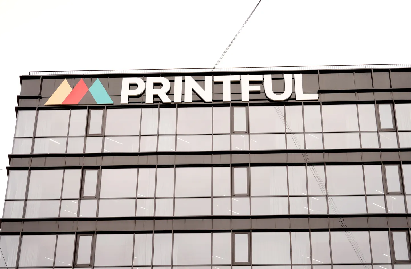 "Printful" birojs Raiņa bulvārī.