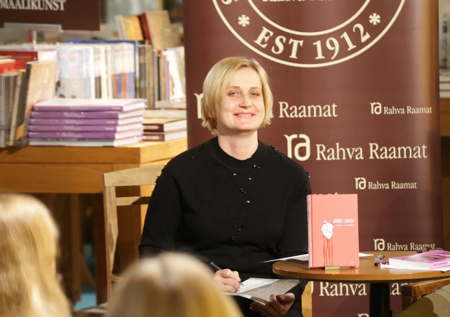 Tähekese peatoimetaja Ilona Kivirähk.